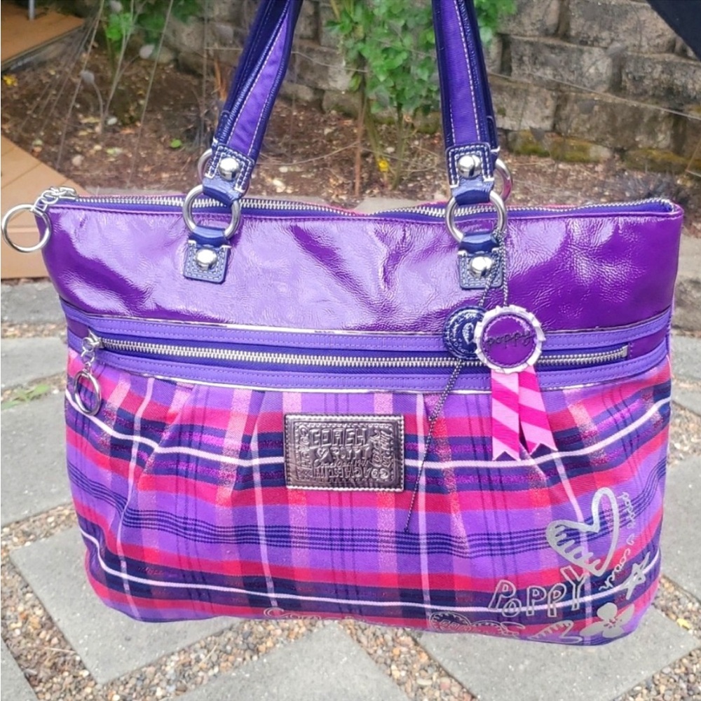 EUC- Coach Poppy purple plaid canvas and patent leather shoulder bag